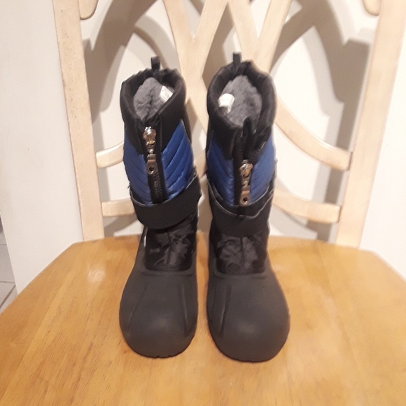 Blue Winter Rain / Snow Boots Youth Size 3 - Picture 1 of 5